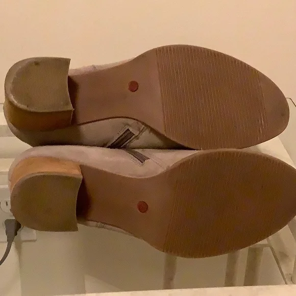 Blondo size 9 ankle boot - Picture 7 of 9